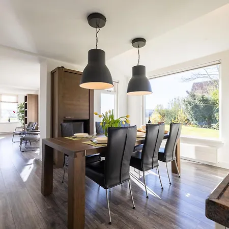 Bollenzicht Holiday home